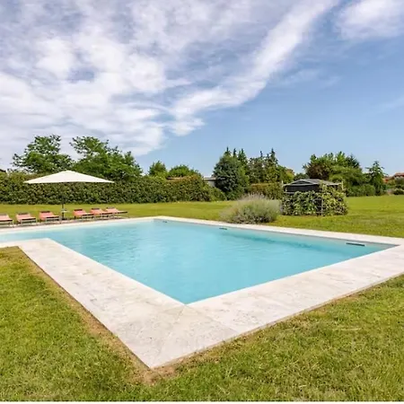 Tenuta Ronco Relais Вилла Аграте-Контурбия