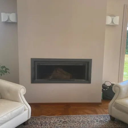 Tenuta Ronco Relais Аграте-Контурбия