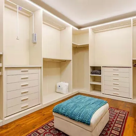 Tenuta Ronco Relais Аграте-Контурбия
