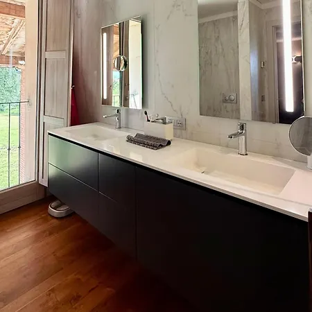 Tenuta Ronco Relais * Аграте-Контурбия